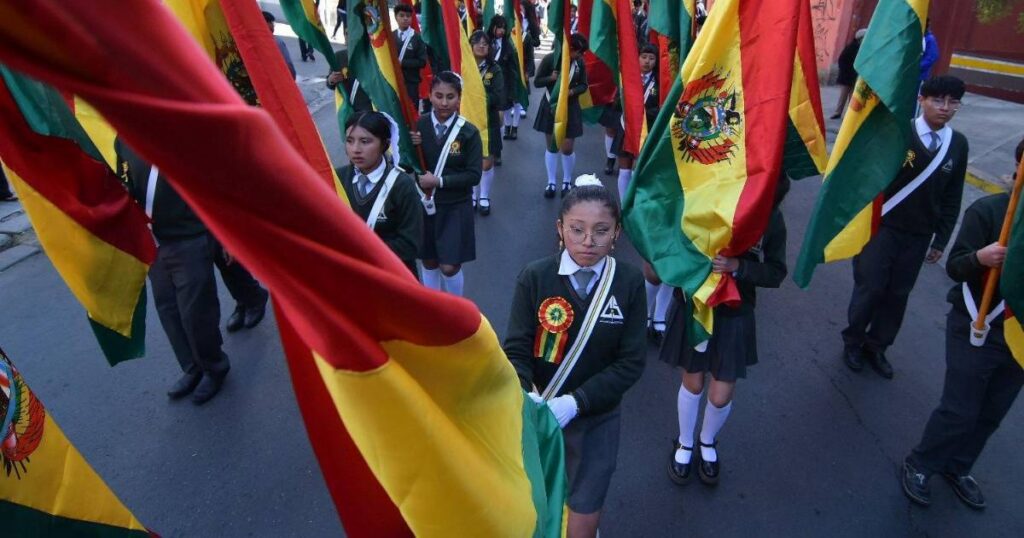 Cierres en La Paz por el desfile cívico este miércoles
