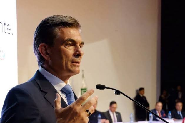 Paz advierte sobre un posible nuevo conflicto político y defiende la democracia