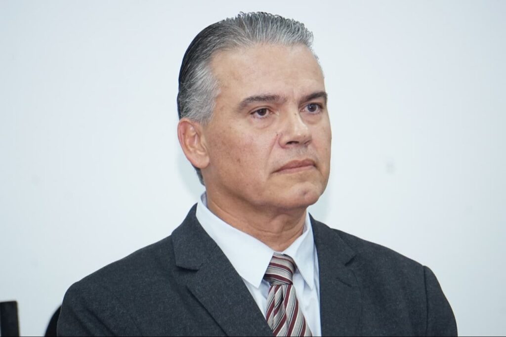 Paz advierte sobre posible agitación política y llama a salvaguardar la democracia