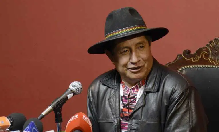 Rafael Quispe insta a la protesta ante la eliminación de la subvención al diésel