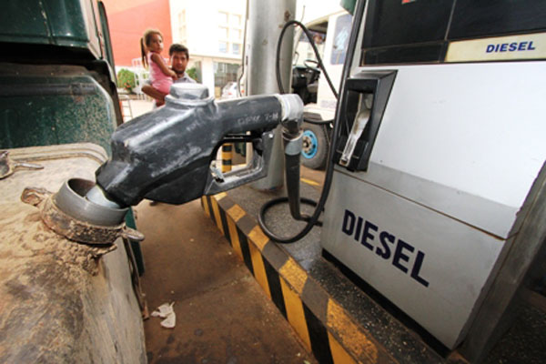 Eliminan la subvención al diésel en Bolivia