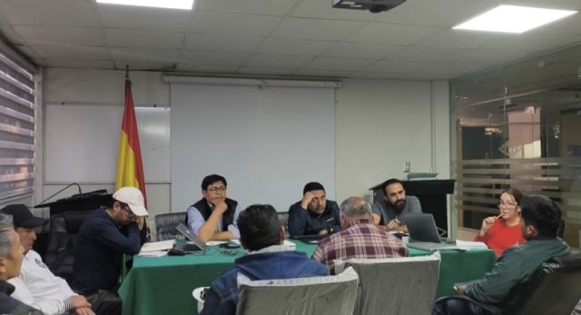 Intervención de YPFB en Potosí para abordar largas filas en surtidores