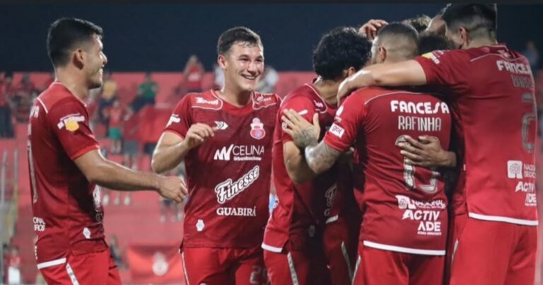 Guabirá se enfrenta a The Strongest en busca de puntos cruciales