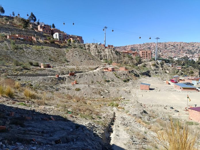 La Alcaldía de La Paz advierte sobre nuevas construcciones en Kantutani Bajo