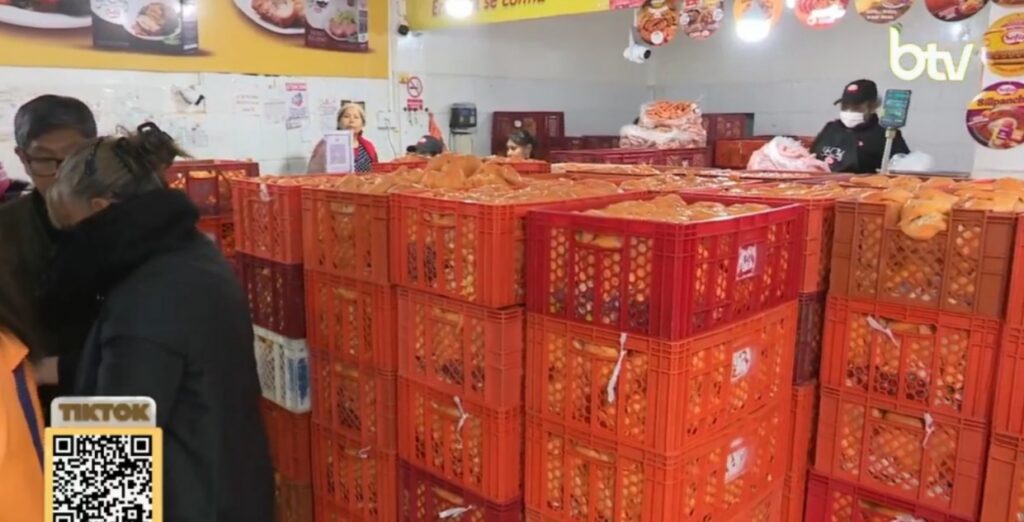 Disminuye el precio del pollo en La Paz y Cochabamba ante mayor oferta