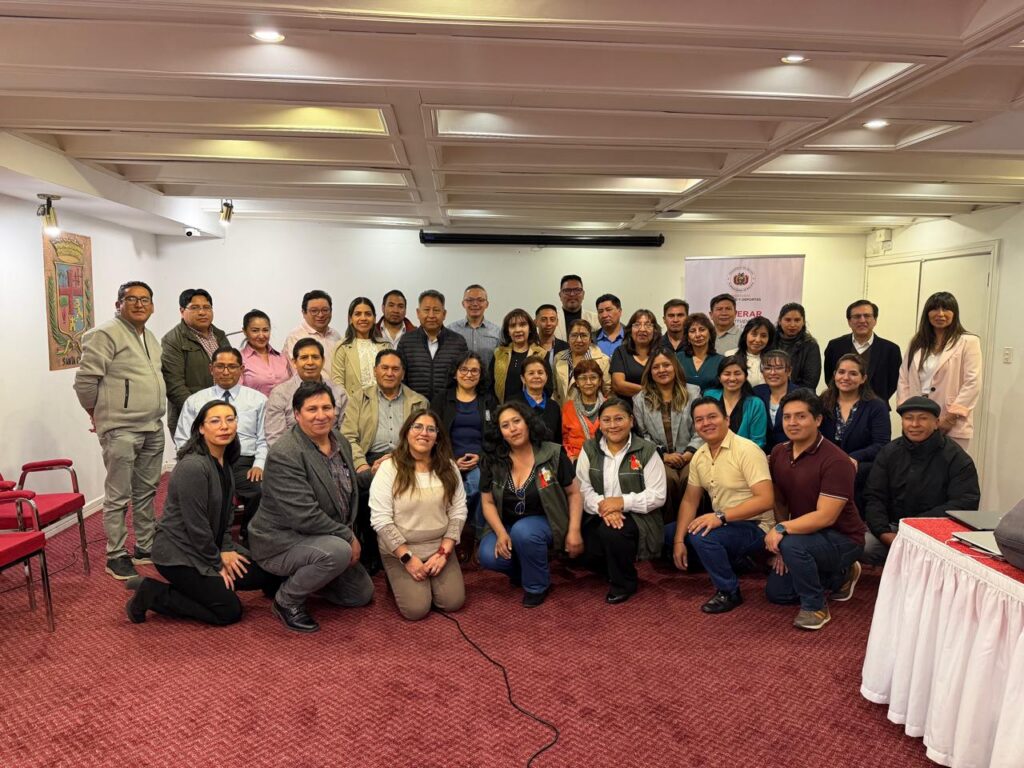 Nuevas tecnologías para combatir el VIH y tuberculosis en Bolivia