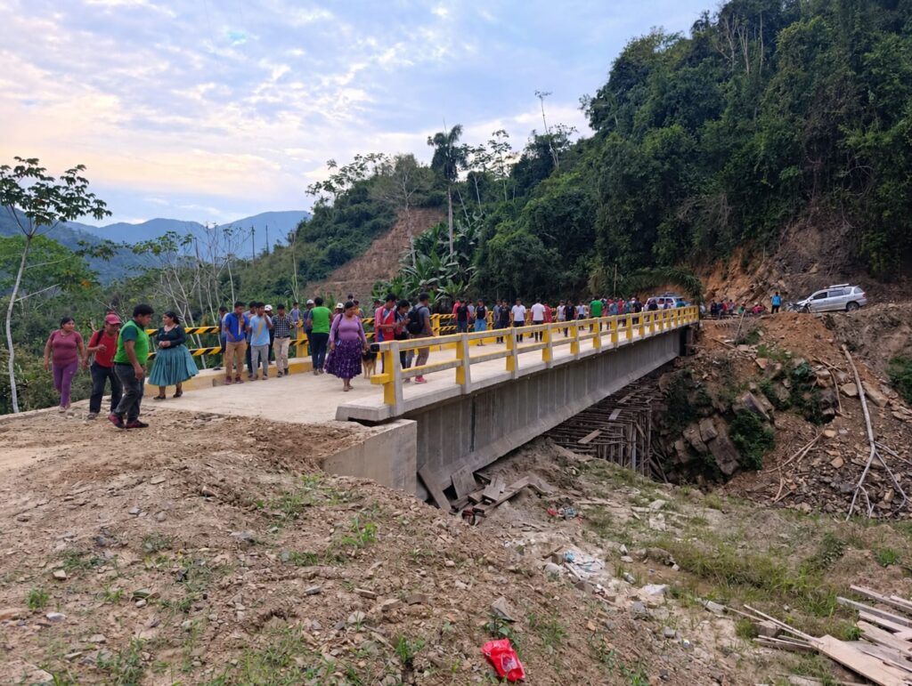 Inauguran puente vehicular en La Asunta para promover el desarrollo agrícola