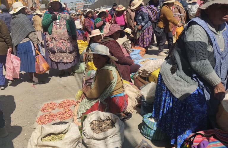 La Alcaldía de El Alto refuerza controles para frenar precios elevados y habilita canal de denuncias