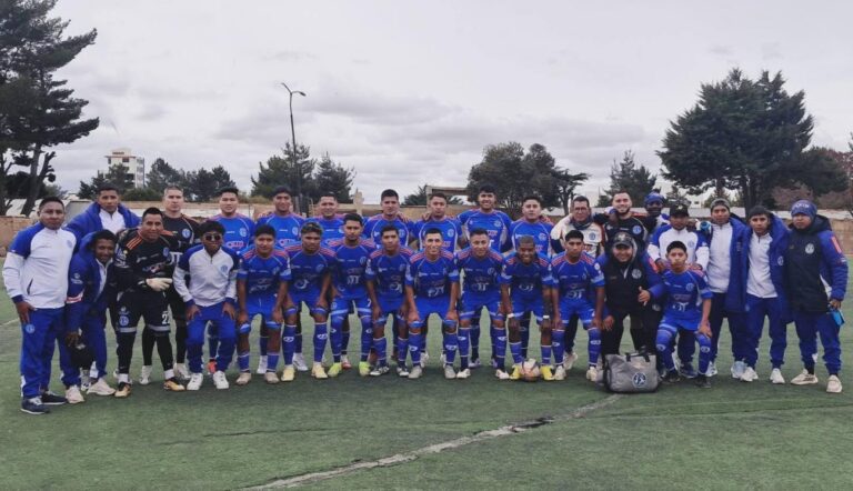 Deportivo Escara arrasa con 10 goles y complica a Pomata