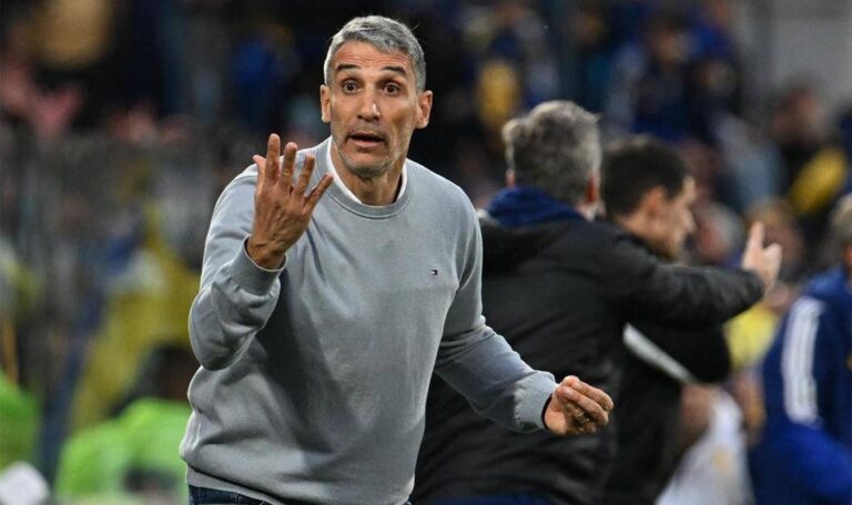 Racing Club prescinde de Vojvoda tras caída ante Boca Juniors