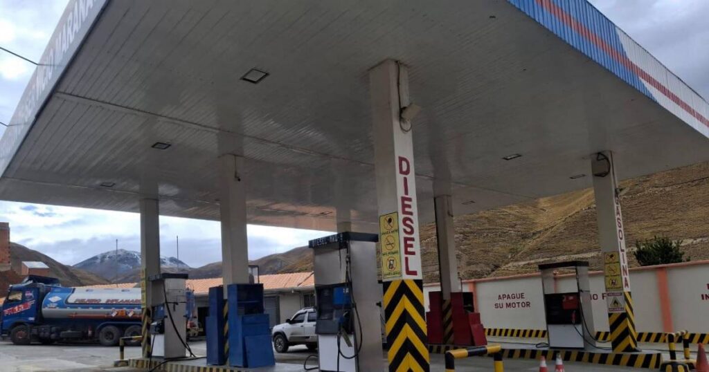 Transportistas solicitan un precio único de diésel para todos los sectores