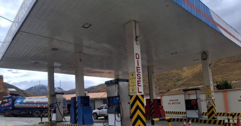 Transportistas solicitan un precio único de diésel para todos los sectores