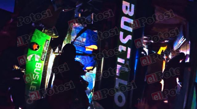 Accidente de bus con universitarios deja varios heridos cerca de Macha