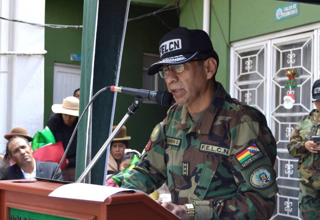 Ministro Oviedo inicia investigación a coronel Cabrera por vínculos con narcotráfico