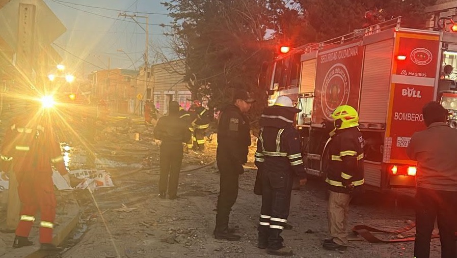 Explosión en centro militar de Viacha deja numerosos heridos
