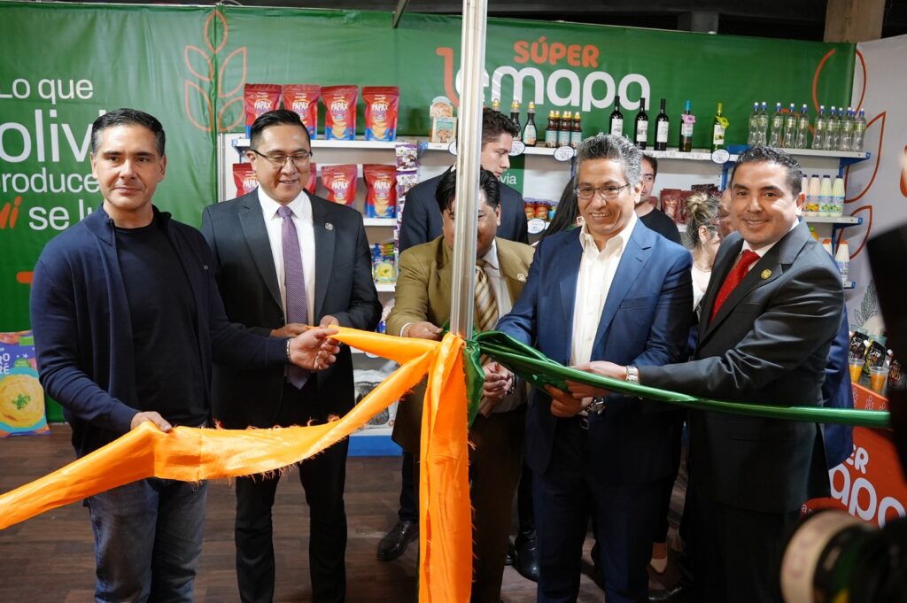 Emapa presenta su nueva imagen en la feria La Paz Expone