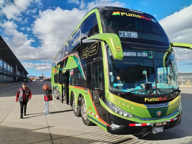 Actividades en la Terminal Metropolitana de El Alto se mantienen normales