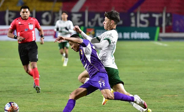 Oriente Petrolero sufre derrota en el último suspiro ante Real Potosí