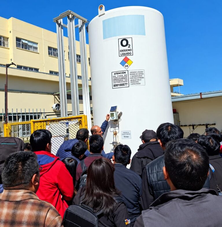 Capacitan a profesionales de salud en gestión de oxígeno en hospitales