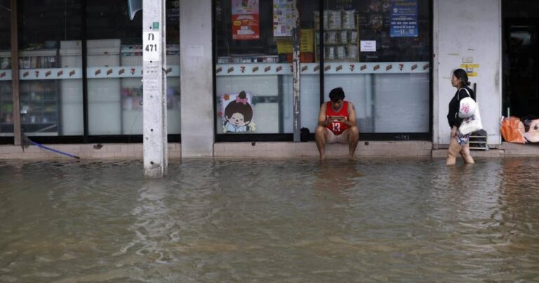 Inundaciones en Tailandia causan ocho muertes y afectan a 1,8 millones de personas