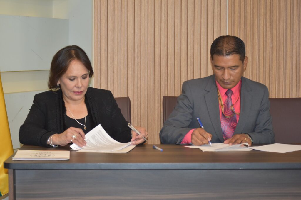 Se refuerza Telesalud y diagnóstico en Bolivia