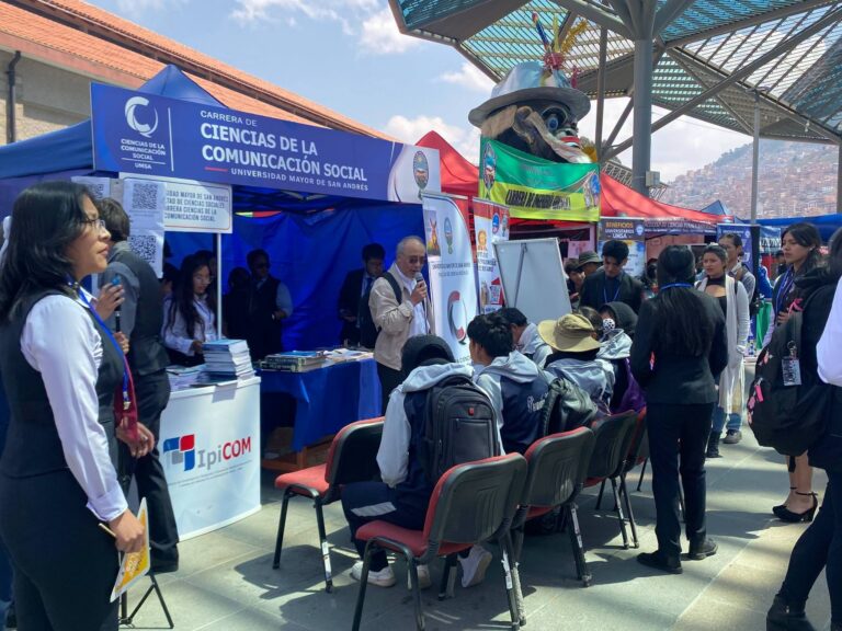 La feria educativa en el Parque de las Culturas: una oportunidad para jóvenes