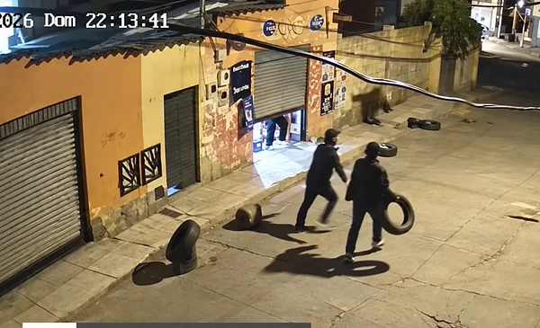 La Paz: Roban Bs 50.000 a pareja de adultos mayores en su tienda