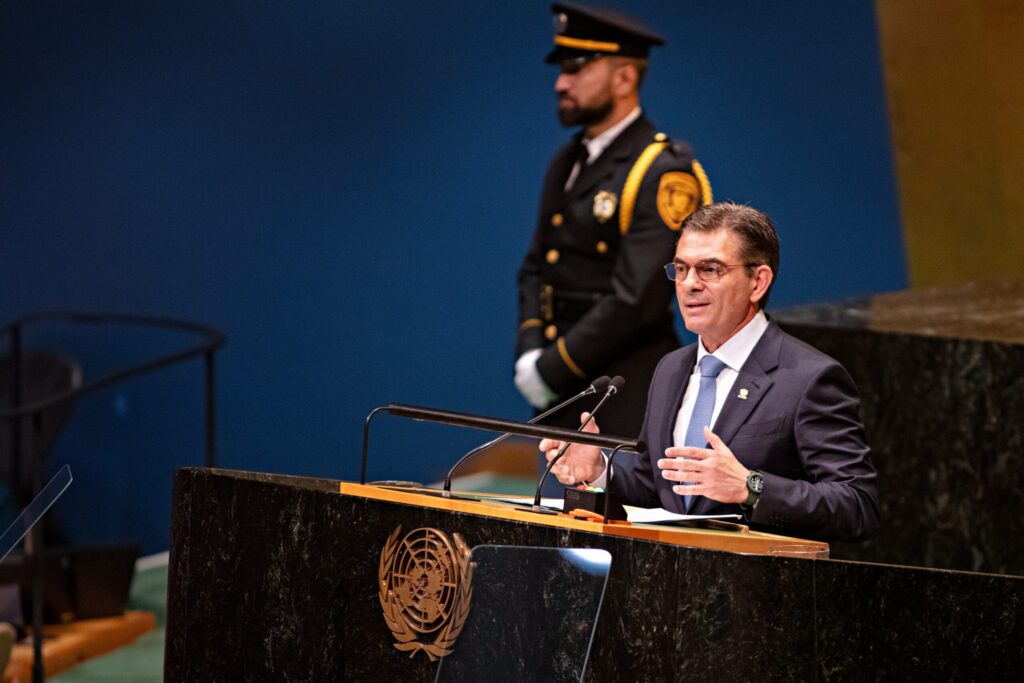 Rodrigo Paz envía saludos a Pando, Santa Cruz y Cochabamba desde la ONU