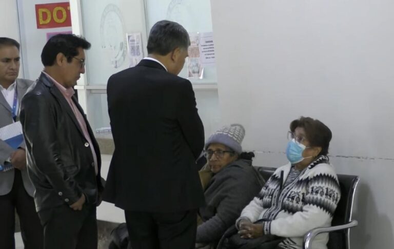 La estrategia 'cero filas' avanza en Oruro para mejorar la atención médica