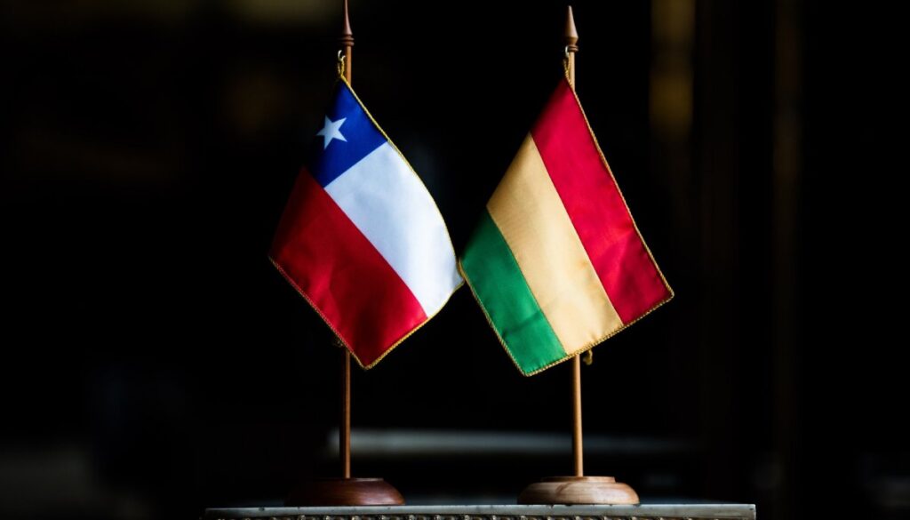 Bolivia celebra las fiestas patrias de Chile y promueve la cooperación bilateral