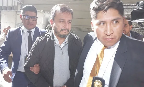 El exministro Medinaceli logra levantar el arraigo judicial