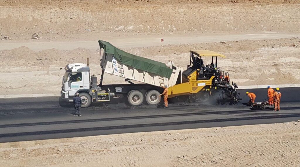 Avances en la construcción de la carretera Nazacara – Hito IV