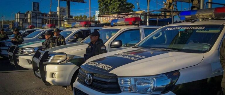 Efectivos policiales se despliegan en Cochabamba ante marcha pro-Evo Morales
