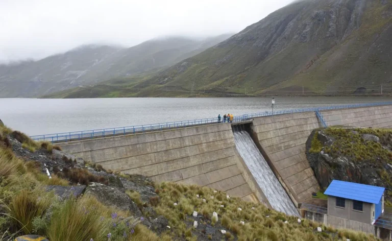 Detectan metales pesados en aguas de Hampaturi y advierten sobre minería