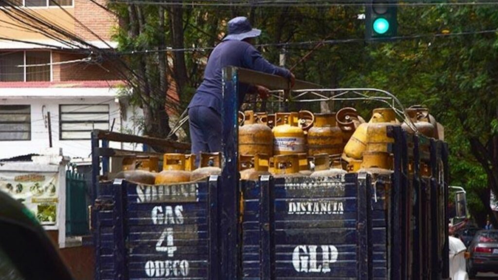 Distribuidores de GLP enfrentan costos elevados, pero se acuerda mantener el suministro