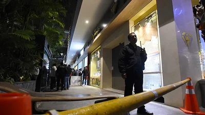 Asalto a la Joyería Imperio: Buscan a Cuatro Delincuentes en Santa Cruz