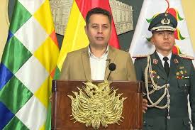 Edmand Lara vuelve a solicitar la activación del proceso para elegir nuevo fiscal general