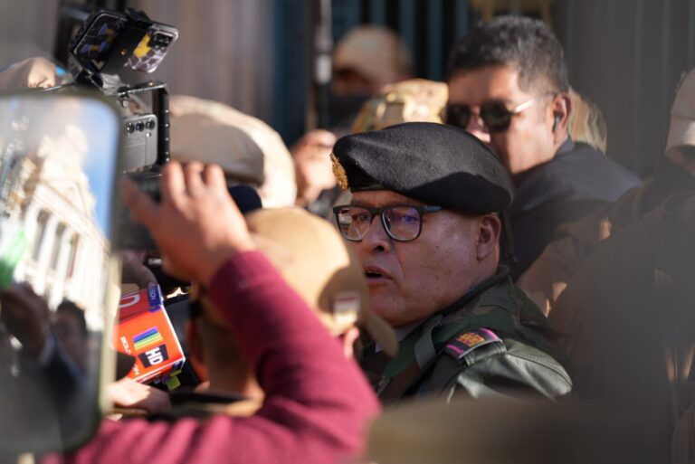 Zúñiga alega que el 26J fue un autogolpe, pero falta evidencia judicial