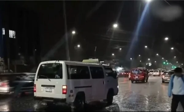 Intensa granizada causa estragos en La Paz y El Alto