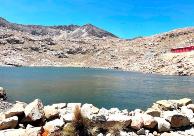 Detienen a implicados en el negocio ilegal de agua en Potosí