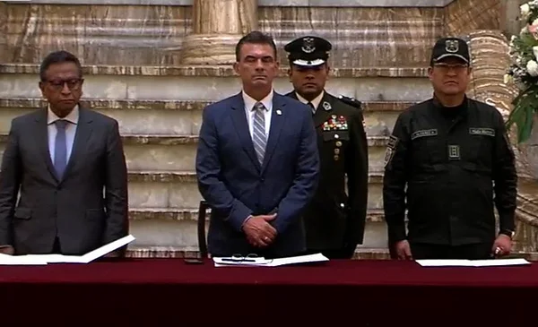 Reconocimiento a la Policía Boliviana por su labor en seguridad