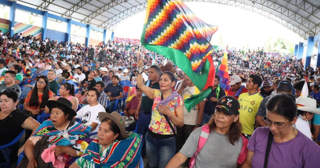 Dirigente campesino reafirma marcha hacia La Paz el 13 de octubre