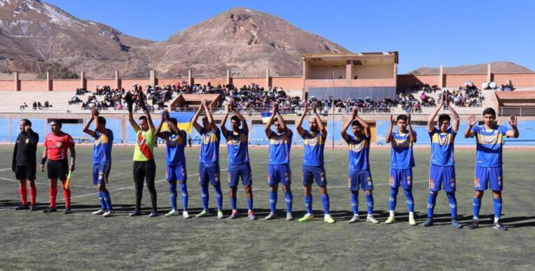 EM Huanuni se prepara para cuartos de final ante IN San Juan FC