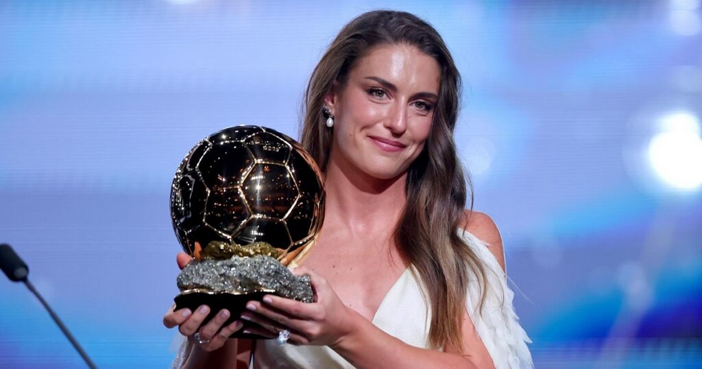 Putellas se lleva su tercer Balón de Oro y el Barcelona brilla en la gala