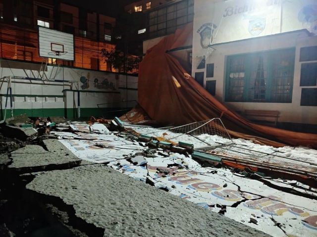 Colapso de muro en colegio paceño tras granizada