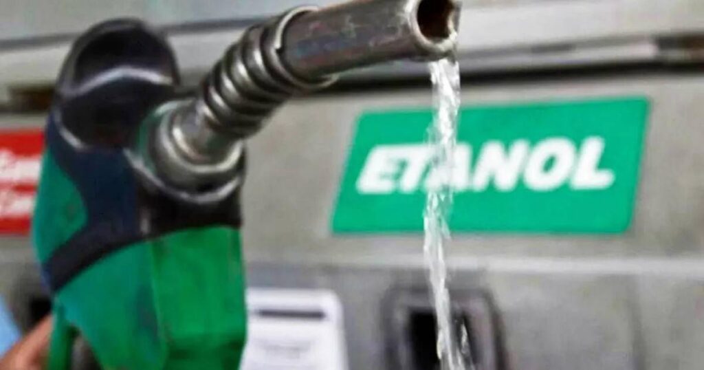 Empresas automotrices respaldan la ampliación de la mezcla de etanol en combustibles
