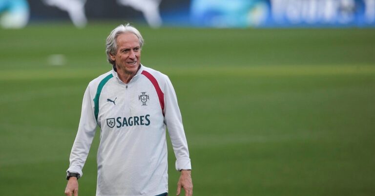 Jorge Jesus insta a enfocar en la Liga de Naciones y dejar atrás la salida de Cristiano