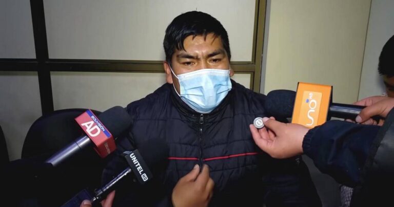 Policía rechaza acusaciones de vínculos con exfiscal Mariaca