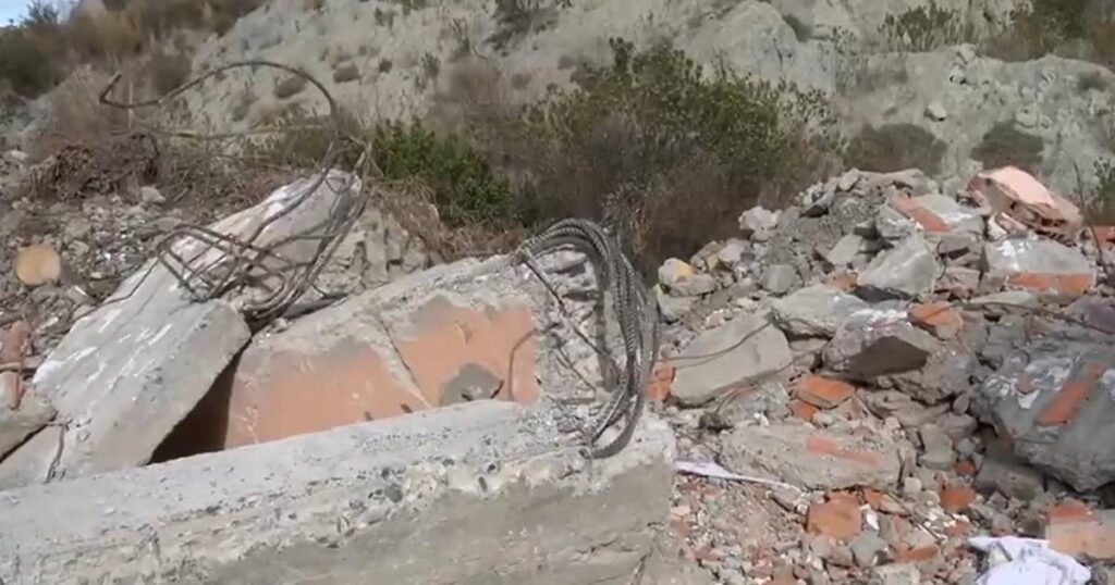 Restos de una mano son encontrados en un terreno baldío en Alpacoma