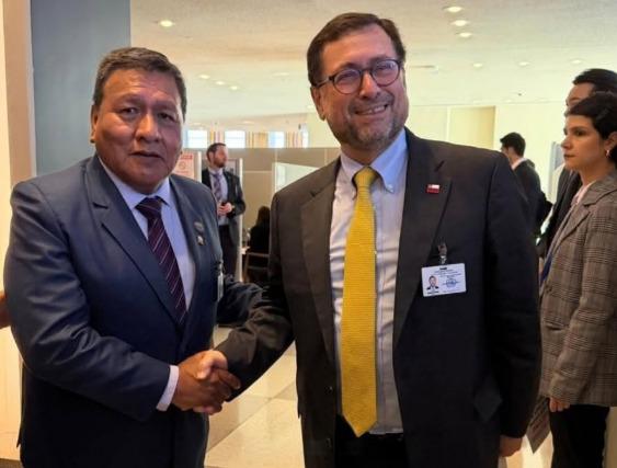 Canciller Huanca viaja a Chile para coordinar visita de Kast